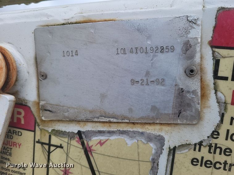 image for item DS5222 2001 Ford F450 Super Duty utility / service truck