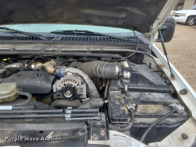 image for item DS5222 2001 Ford F450 Super Duty utility / service truck