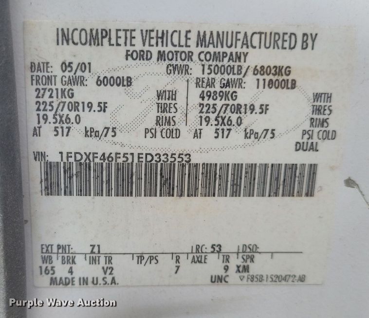 image for item DS5222 2001 Ford F450 Super Duty utility / service truck