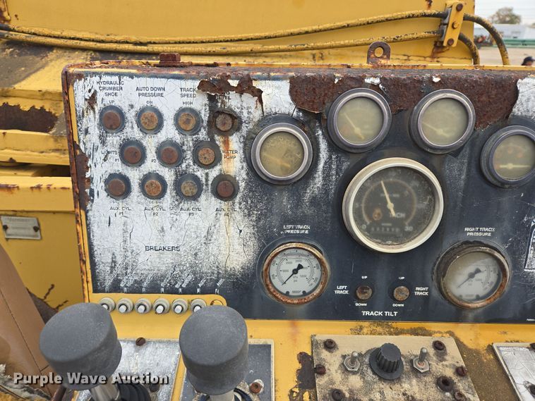 image for item DT5473 1993 Vermeer T555TR trencher