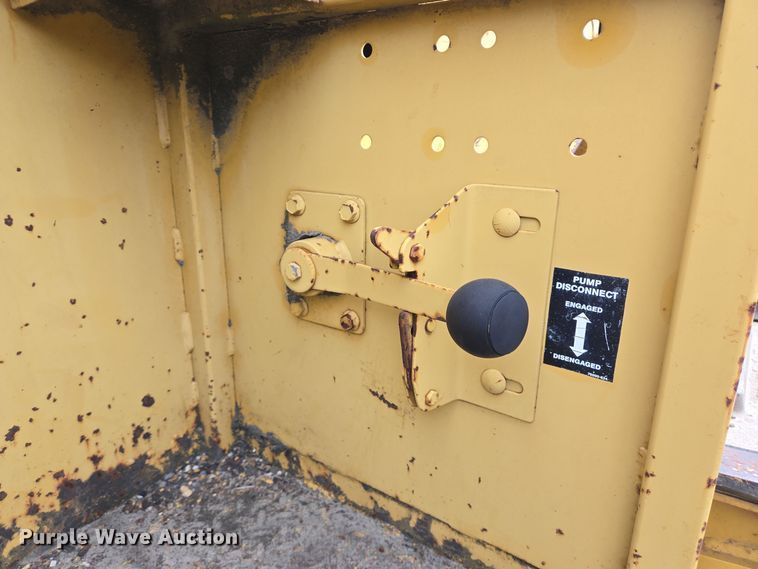 image for item DT5473 1993 Vermeer T555TR trencher