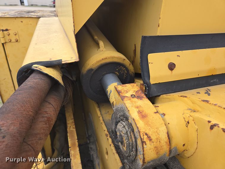 image for item DT5473 1993 Vermeer T555TR trencher