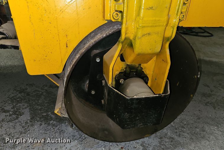 image for item DT7602 1996 Wacker RD880V double drum vibratory roller