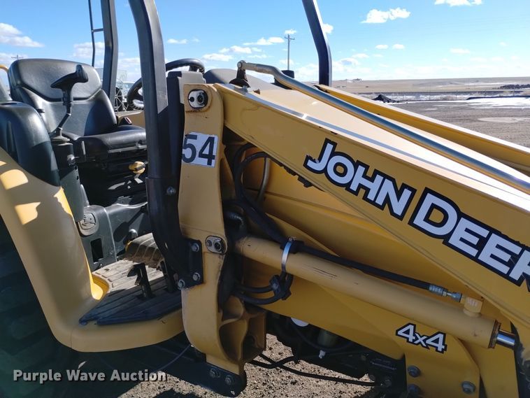 image for item DV6638 2005 John Deere 110 backhoe