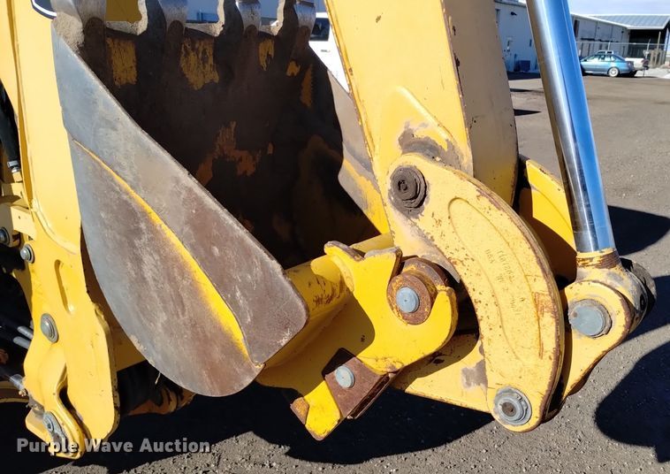 image for item DV6638 2005 John Deere 110 backhoe