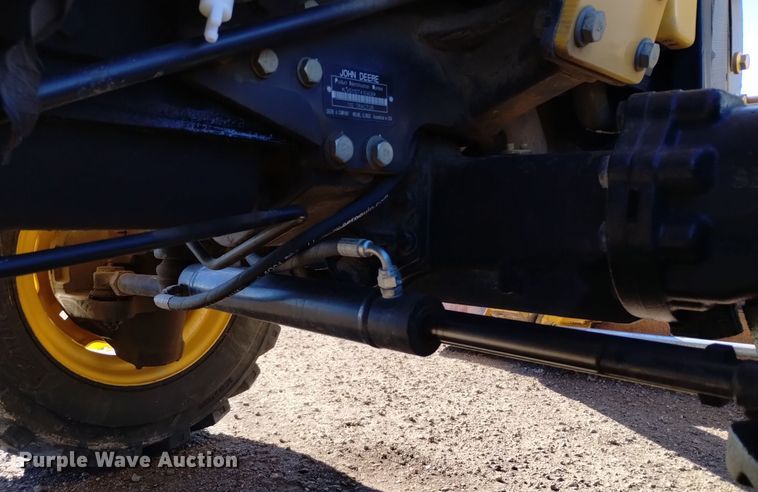 image for item DV6638 2005 John Deere 110 backhoe