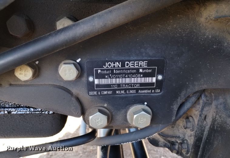 image for item DV6638 2005 John Deere 110 backhoe
