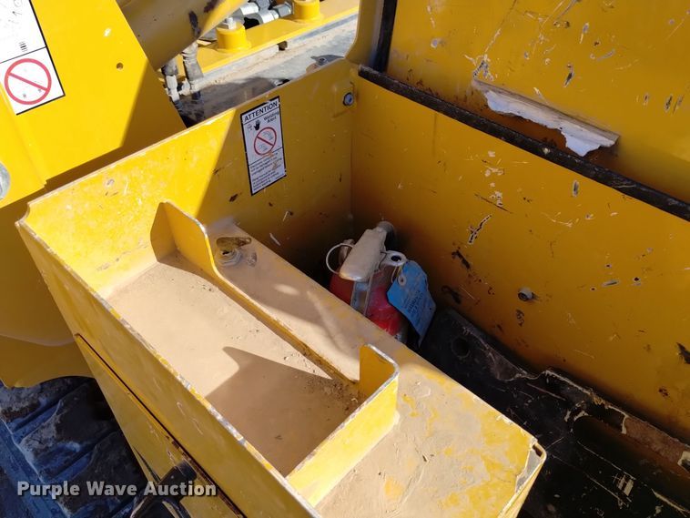 image for item DV6640 2021 Vermeer PD10 pile driver