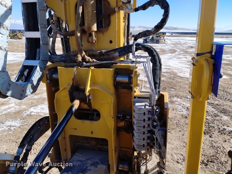 image for item DV6640 2021 Vermeer PD10 pile driver