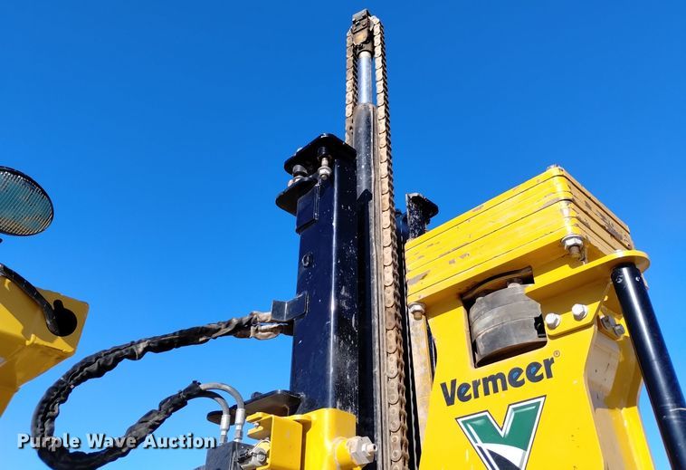 image for item DV6640 2021 Vermeer PD10 pile driver