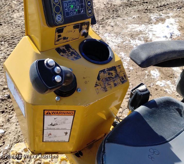 image for item DV6640 2021 Vermeer PD10 pile driver