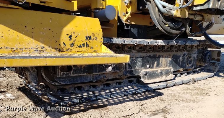 image for item DV6640 2021 Vermeer PD10 pile driver