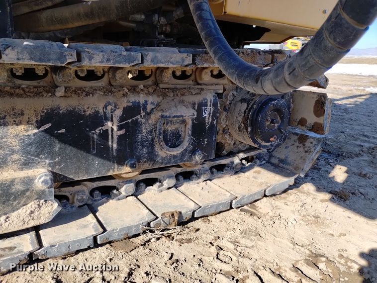 image for item DV6640 2021 Vermeer PD10 pile driver