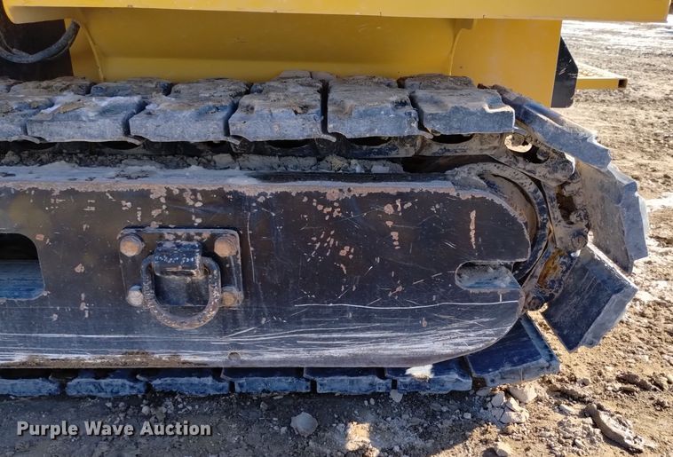 image for item DV6640 2021 Vermeer PD10 pile driver