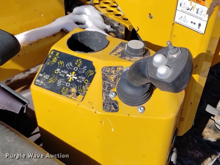 image for item DV6642 2018 Vermeer  PD10 pile driver