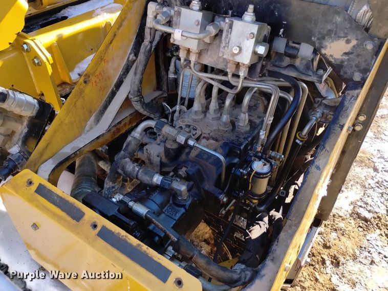 image for item DV6642 2018 Vermeer  PD10 pile driver