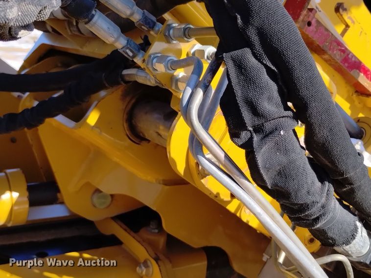 image for item DV6642 2018 Vermeer  PD10 pile driver