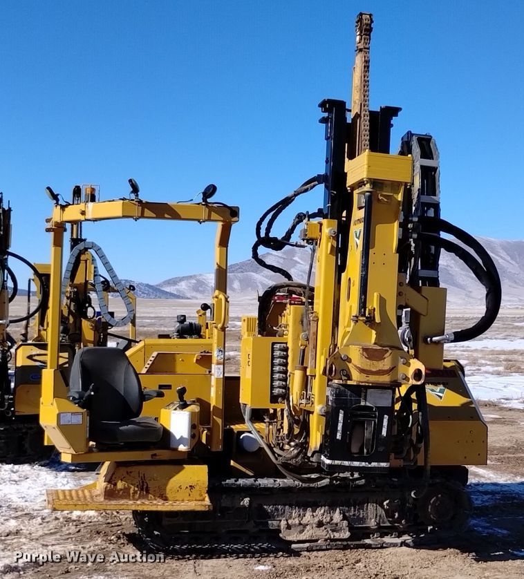 image for item DV6643 2019 Vermeer  PD10 pile driver