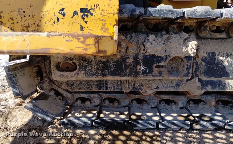 image for item DV6643 2019 Vermeer  PD10 pile driver