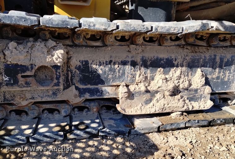 image for item DV6643 2019 Vermeer  PD10 pile driver