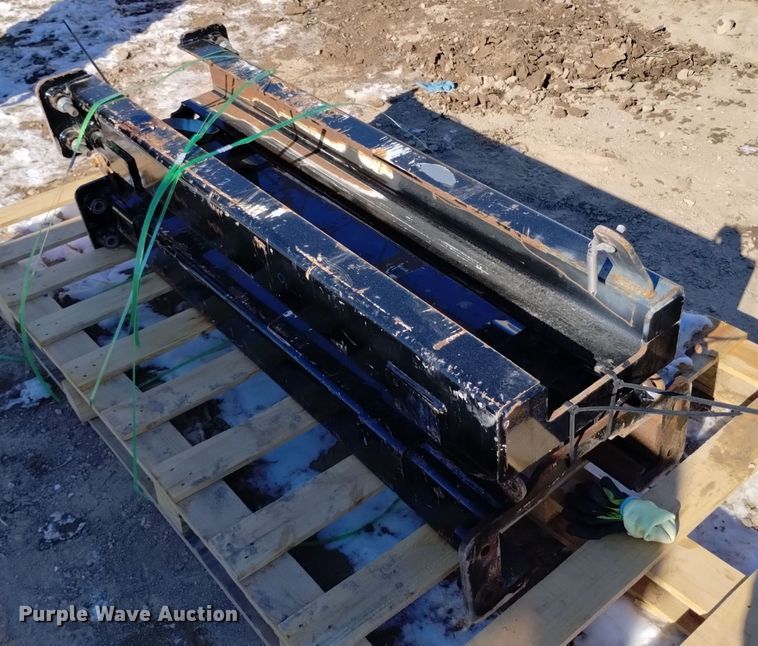 image for item DV6643 2019 Vermeer  PD10 pile driver