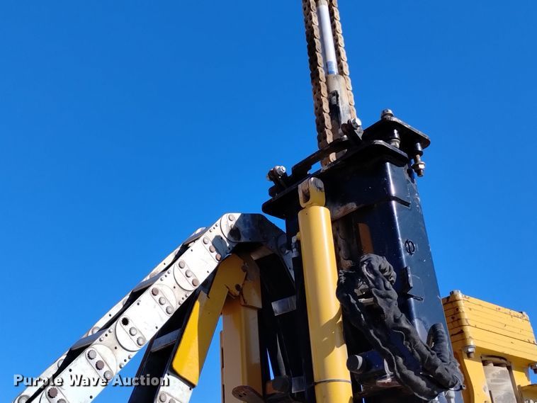 image for item DV6644 2019 Vermeer  PD10 pile driver