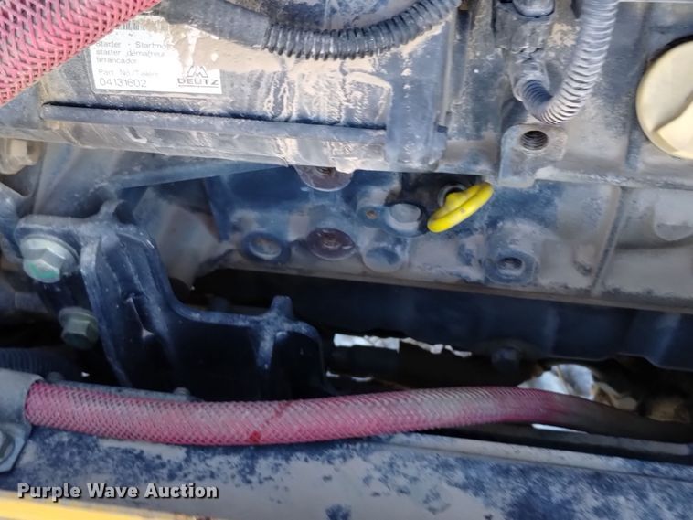 image for item DV6644 2019 Vermeer  PD10 pile driver