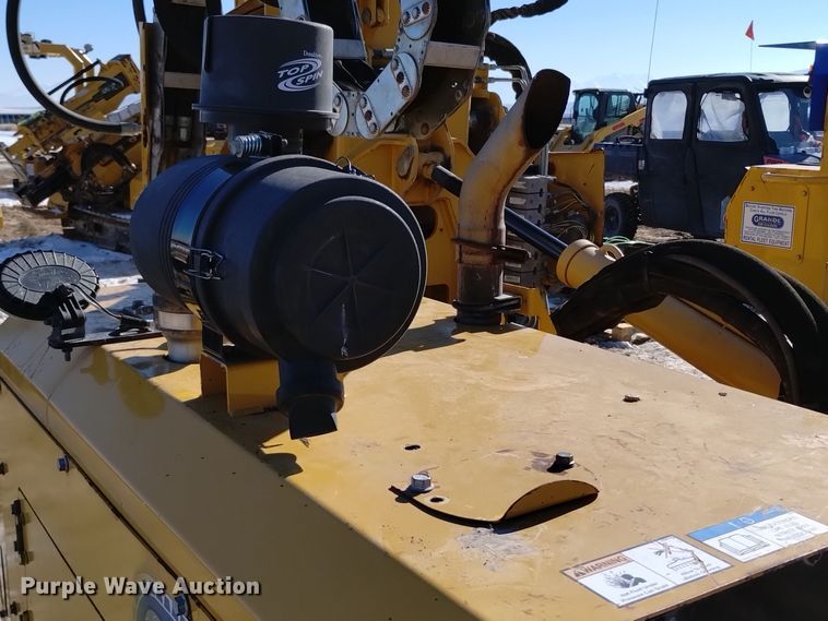 image for item DV6644 2019 Vermeer  PD10 pile driver