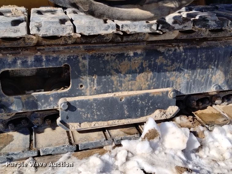 image for item DV6644 2019 Vermeer  PD10 pile driver