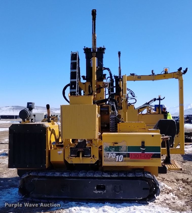 image for item DV6645 2019 Vermeer  PD10 pile driver