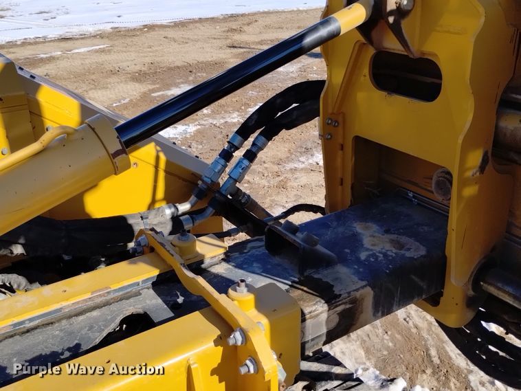 image for item DV6645 2019 Vermeer  PD10 pile driver