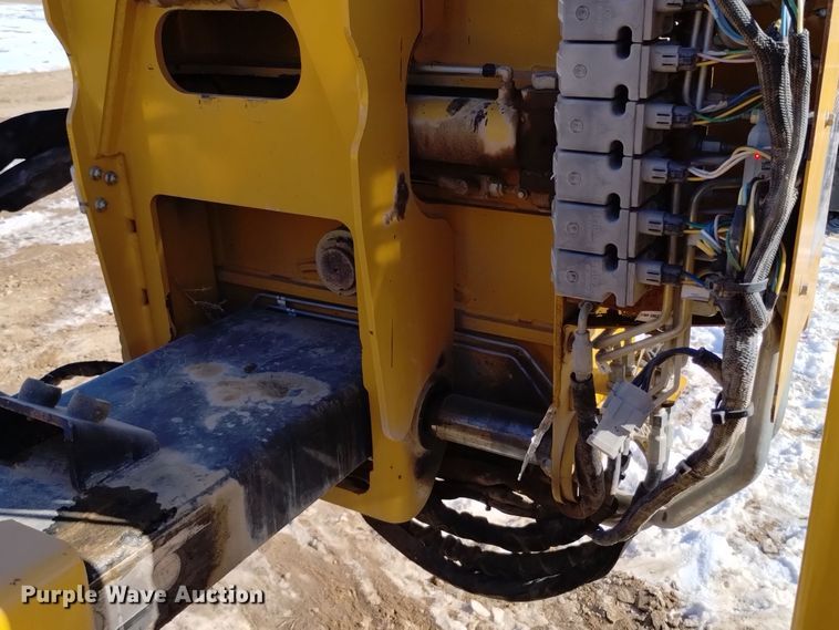 image for item DV6645 2019 Vermeer  PD10 pile driver