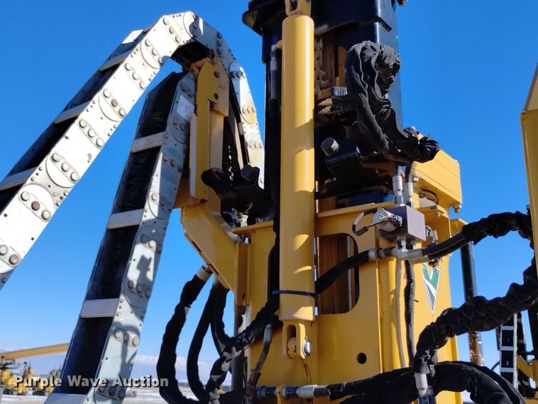image for item DV6645 2019 Vermeer  PD10 pile driver