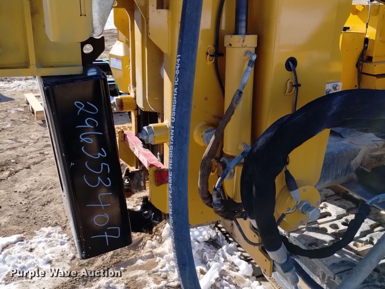 image for item DV6645 2019 Vermeer  PD10 pile driver