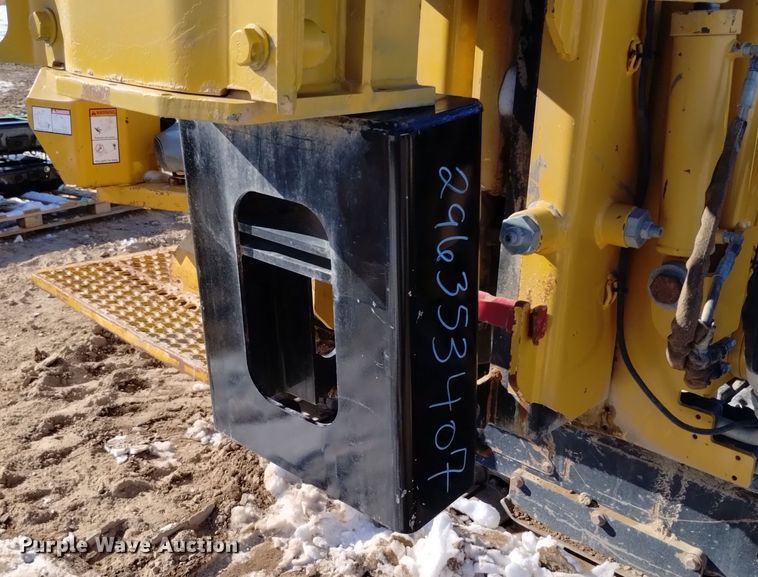 image for item DV6645 2019 Vermeer  PD10 pile driver