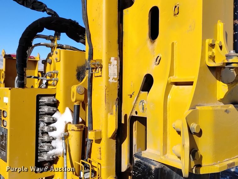 image for item DV6645 2019 Vermeer  PD10 pile driver