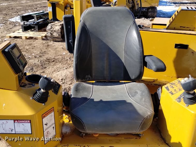 image for item DV6645 2019 Vermeer  PD10 pile driver