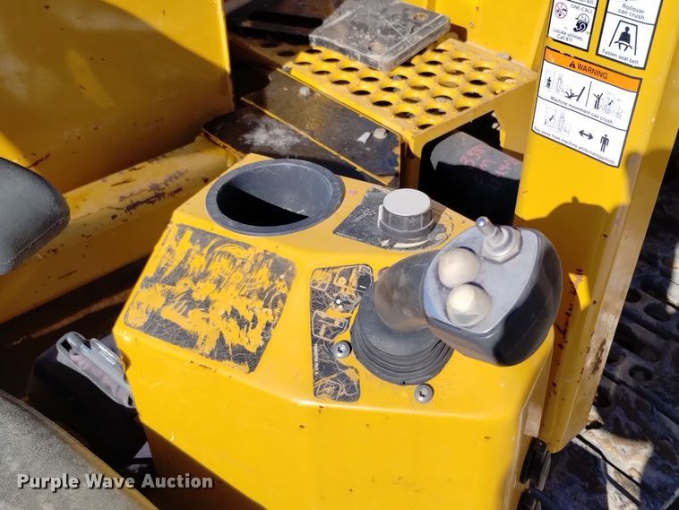 image for item DV6645 2019 Vermeer  PD10 pile driver