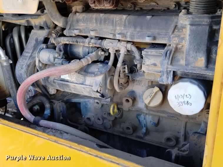 image for item DV6645 2019 Vermeer  PD10 pile driver