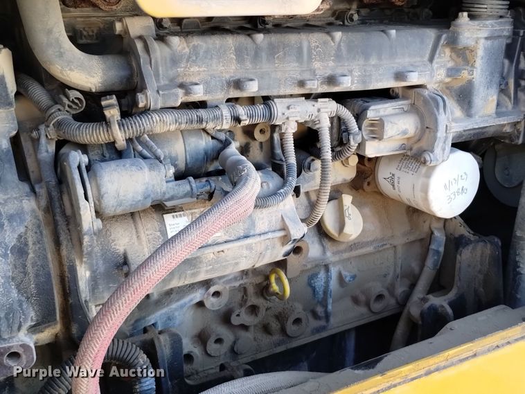 image for item DV6645 2019 Vermeer  PD10 pile driver