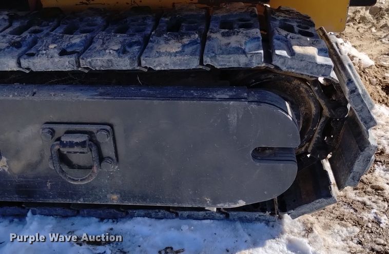 image for item DV6645 2019 Vermeer  PD10 pile driver