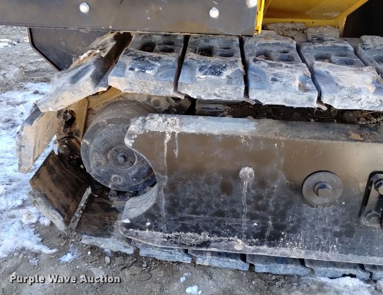 image for item DV6645 2019 Vermeer  PD10 pile driver