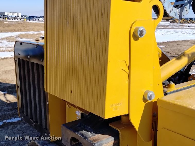 image for item DV6646 2021 Vermeer PD10 pile driver