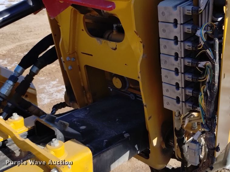 image for item DV6646 2021 Vermeer PD10 pile driver