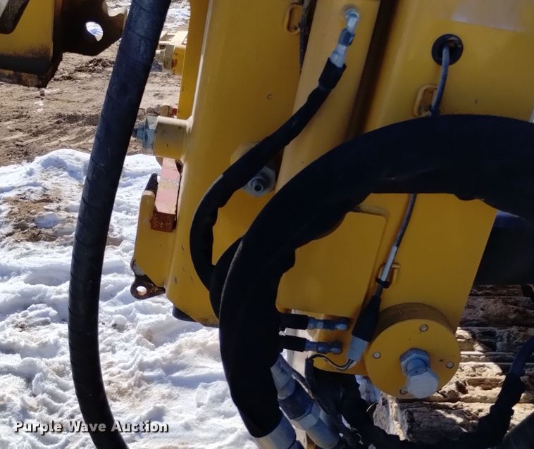 image for item DV6646 2021 Vermeer PD10 pile driver