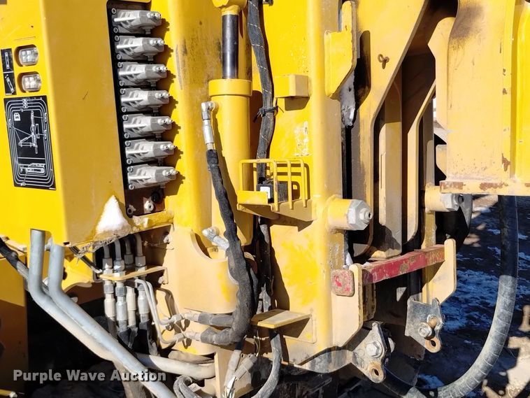 image for item DV6646 2021 Vermeer PD10 pile driver