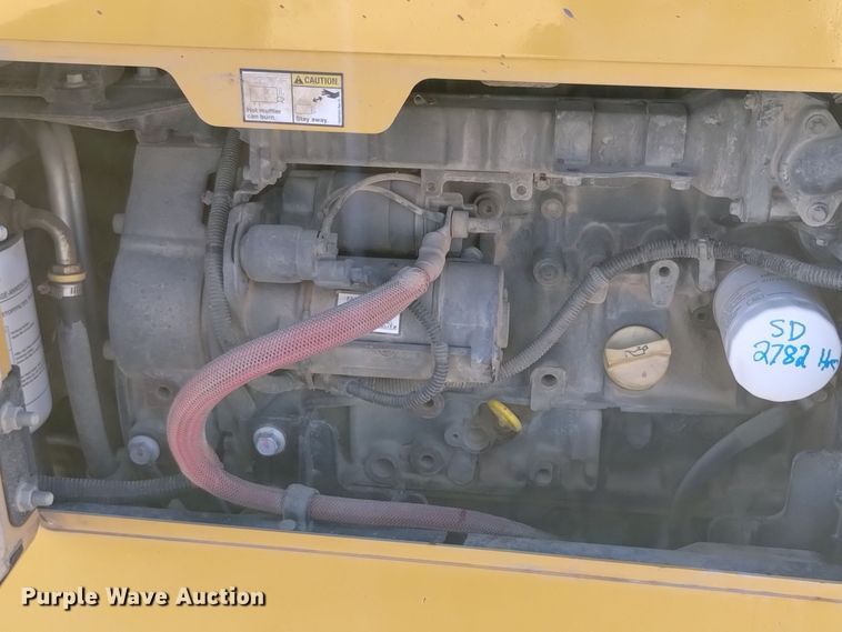 image for item DV6646 2021 Vermeer PD10 pile driver