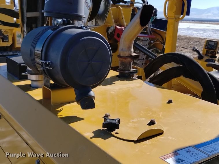 image for item DV6646 2021 Vermeer PD10 pile driver