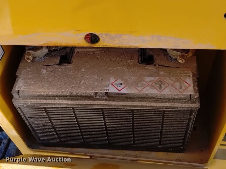 image for item DV6648 2019 Vermeer  PD10 pile driver