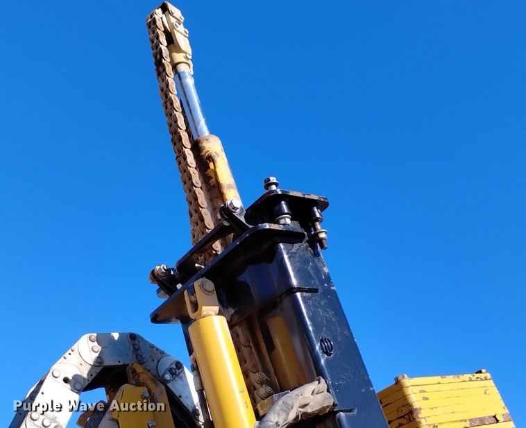 image for item DV6648 2019 Vermeer  PD10 pile driver